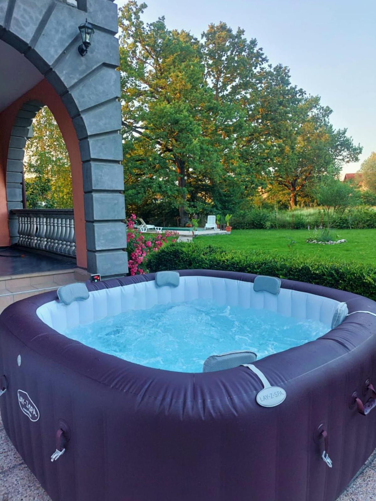 Vacation Home Keskic Velika Gata Exterior foto
