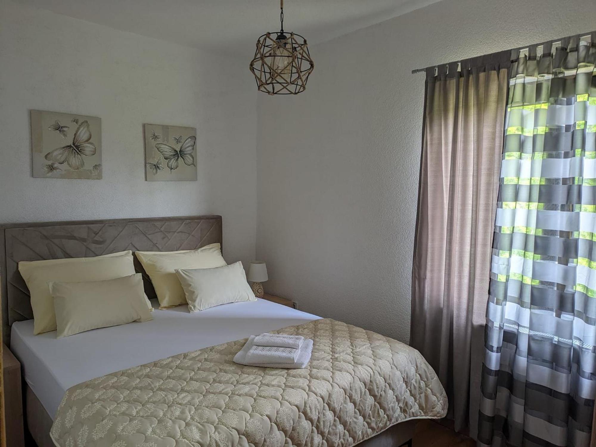 Vacation Home Keskic Velika Gata Exterior foto
